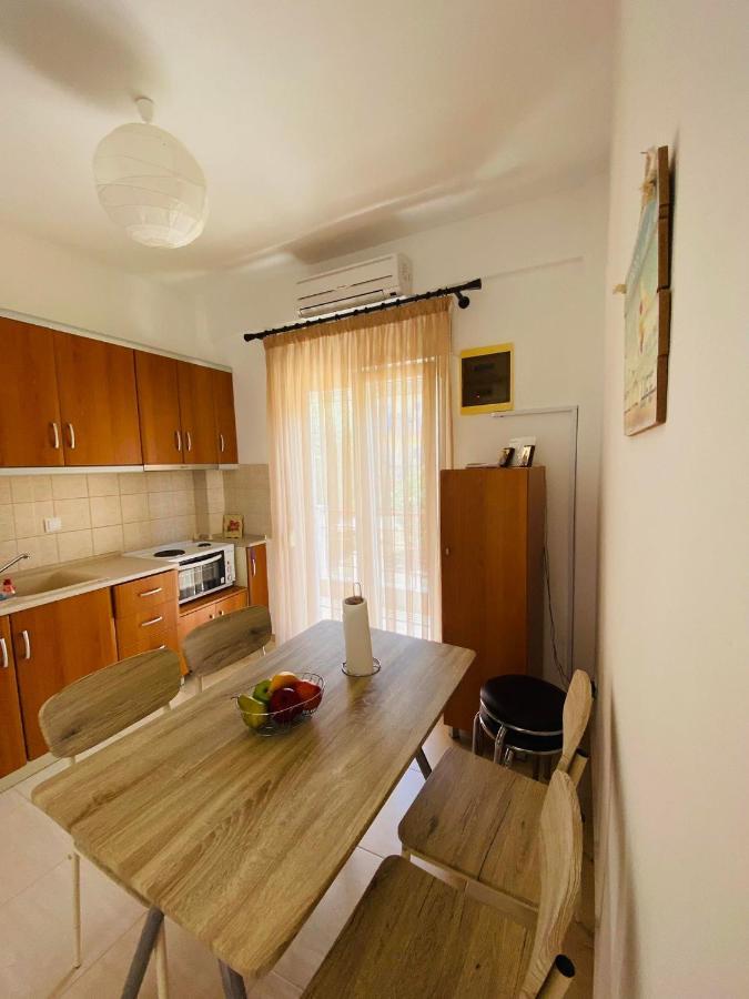 Chrisa'S Guest House Skala Potamia  Eksteriør billede